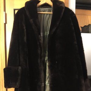 DARK BROWN FAUX FUR COAT